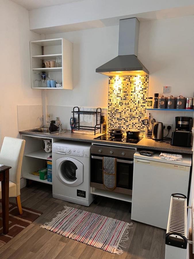 Lovely - 1 Bedroom Flat In Hastings Town Centre Exterior photo